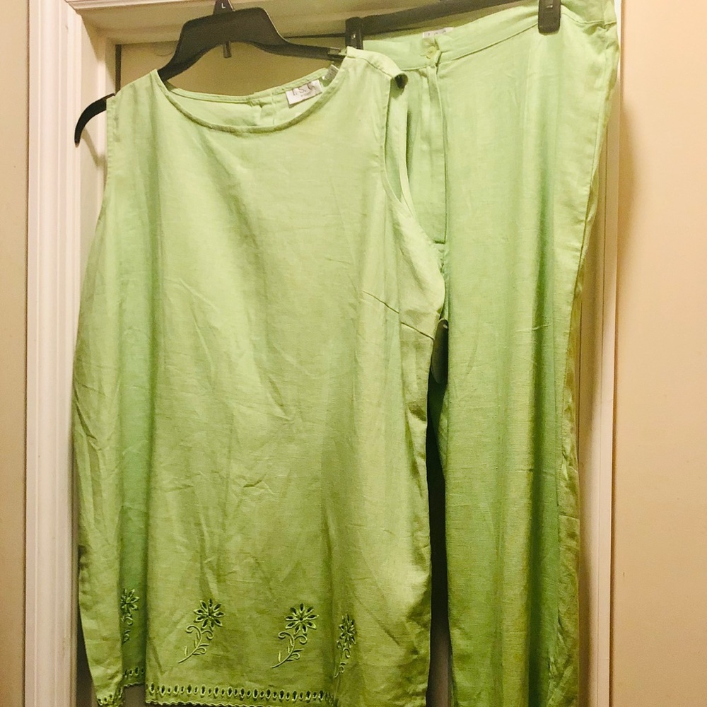 Women’s 2pc Linen set